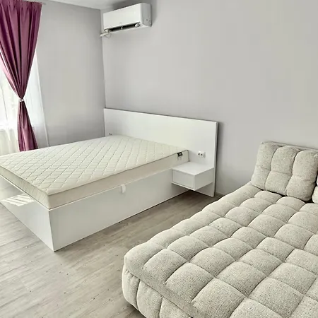 شقة Si Homes, Cozy Apartment, Covered Parking, Fast Wi-fi