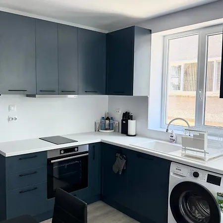 Si Homes, Cozy Apartment, Covered Parking, Fast Wi-fi شقة