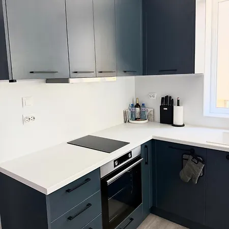 شقة Si Homes, Cozy Apartment, Covered Parking, Fast Wi-fi *