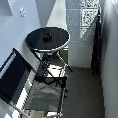 شقة Si Homes, Cozy Apartment, Covered Parking, Fast Wi-fi *